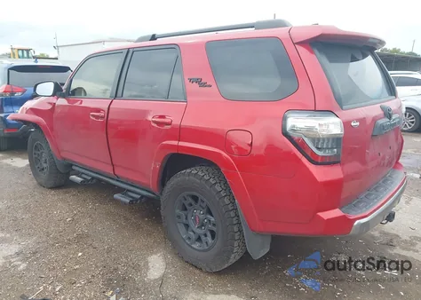 2019 Toyota 4Runner Trd Off Road Premium z USA, uszkodzony, nr VIN JTEBU5JR4K5677481